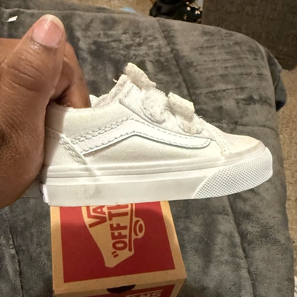 White toddler vans - Picture 2 of 6
